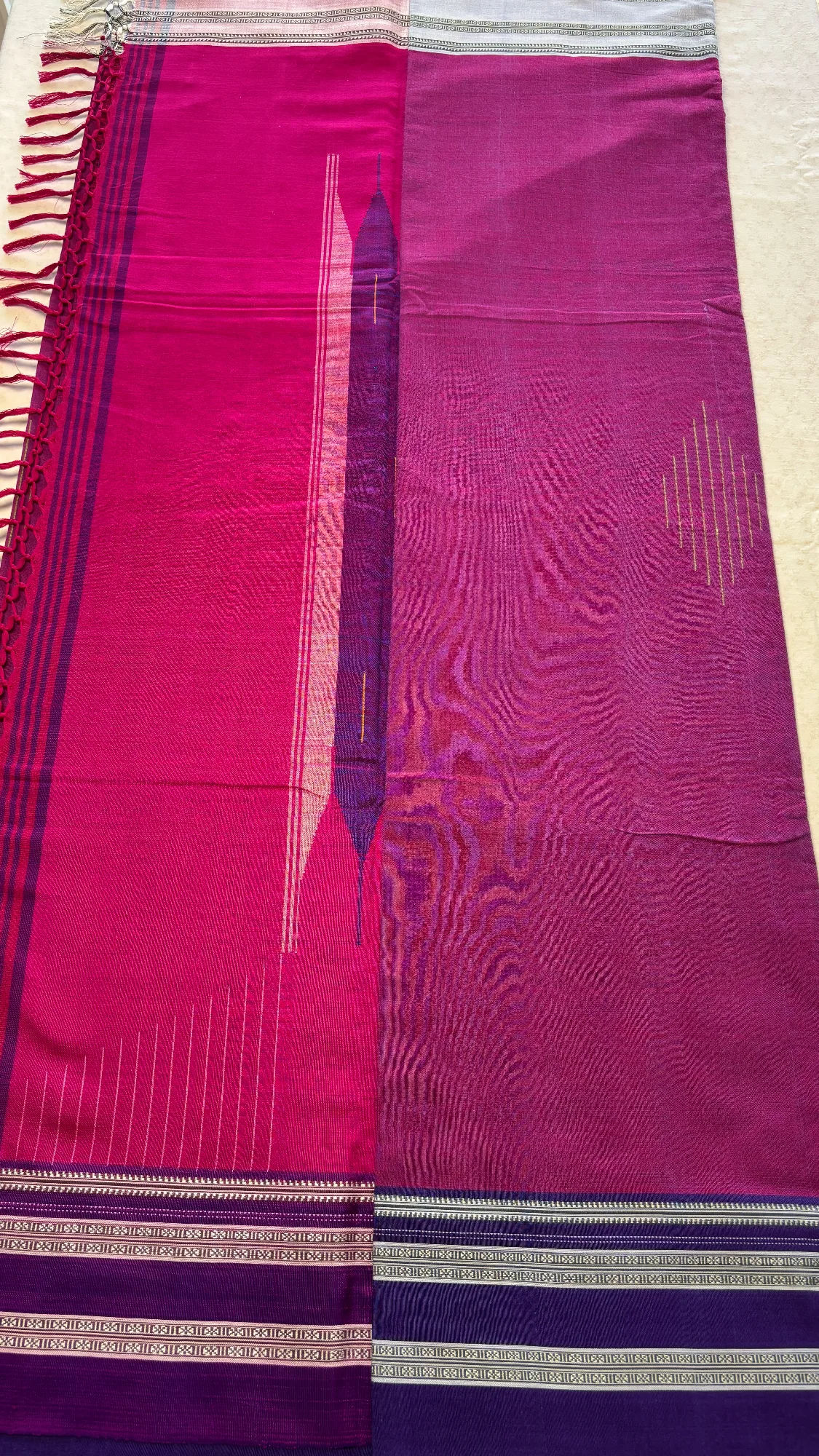 Unique Pure Cotton Sarees with Intricate weaving - Deep Magenta - Purple Gayatri border authentic saree - view 3