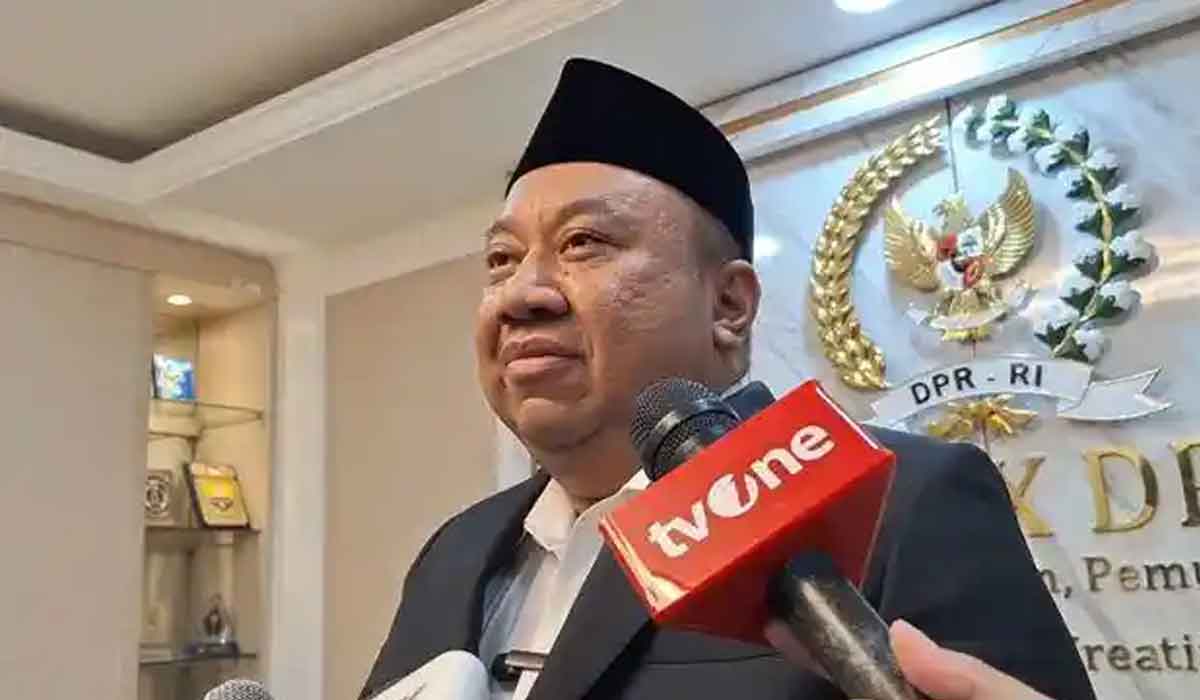 DPR Tegur Kemendiktisaintek! Jangan Sembarangan Tutup Prodi Kampus