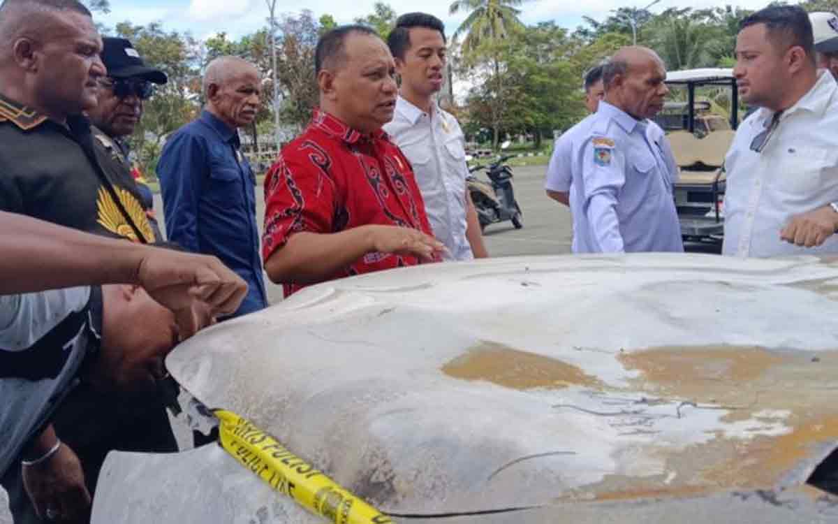 Heboh! DPR Papua Usul Klaim Asuransi Untuk Ganti Rugi Kerusuhan Stadion Lukas Enembe Heboh! DPR Papua Usul Klaim Asuransi Untuk Ganti Rugi Kerusuhan Stadion Lukas Enembe