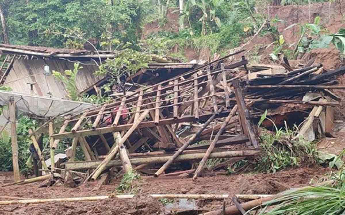 Ciamis Dilanda Longsor Hebat! Warga Berhamburan Selamatkan Diri