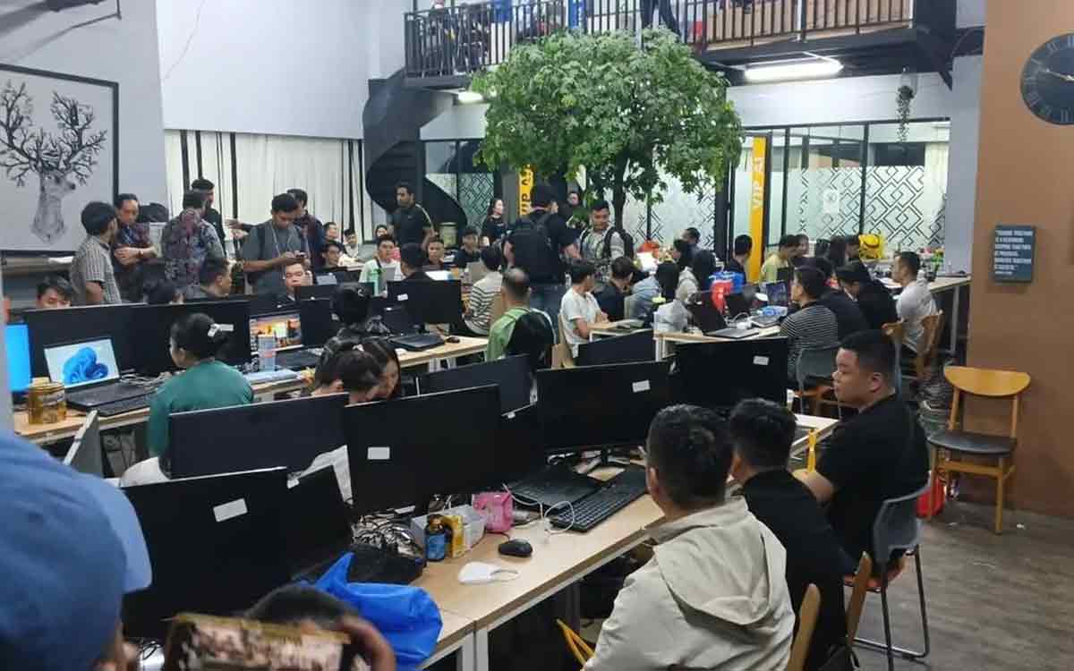 Terungkap! Pernah Pekerja di Kamboja, 1 WNI Kini Jadi CS Judi Online Bermarkas di Jakarta Barat