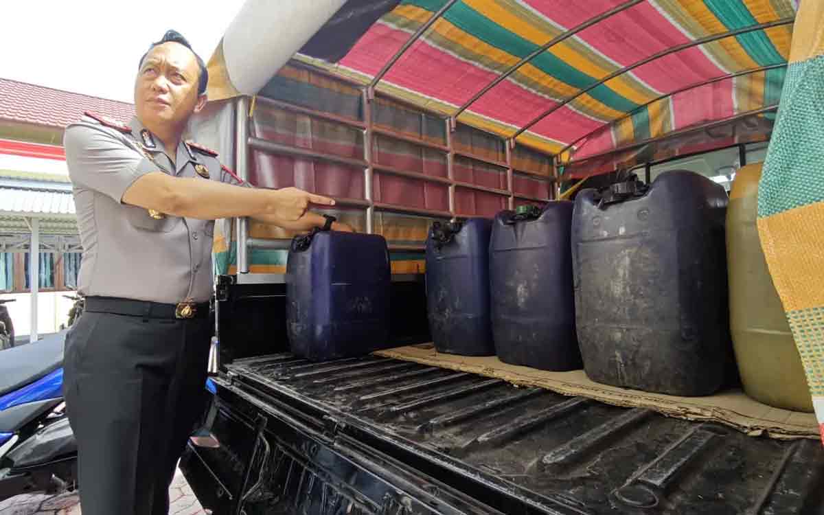 Terbongkar! Polres Barsel Tangkap Pelangsir BBM, 400 Liter Pertalite Ilegal Disita