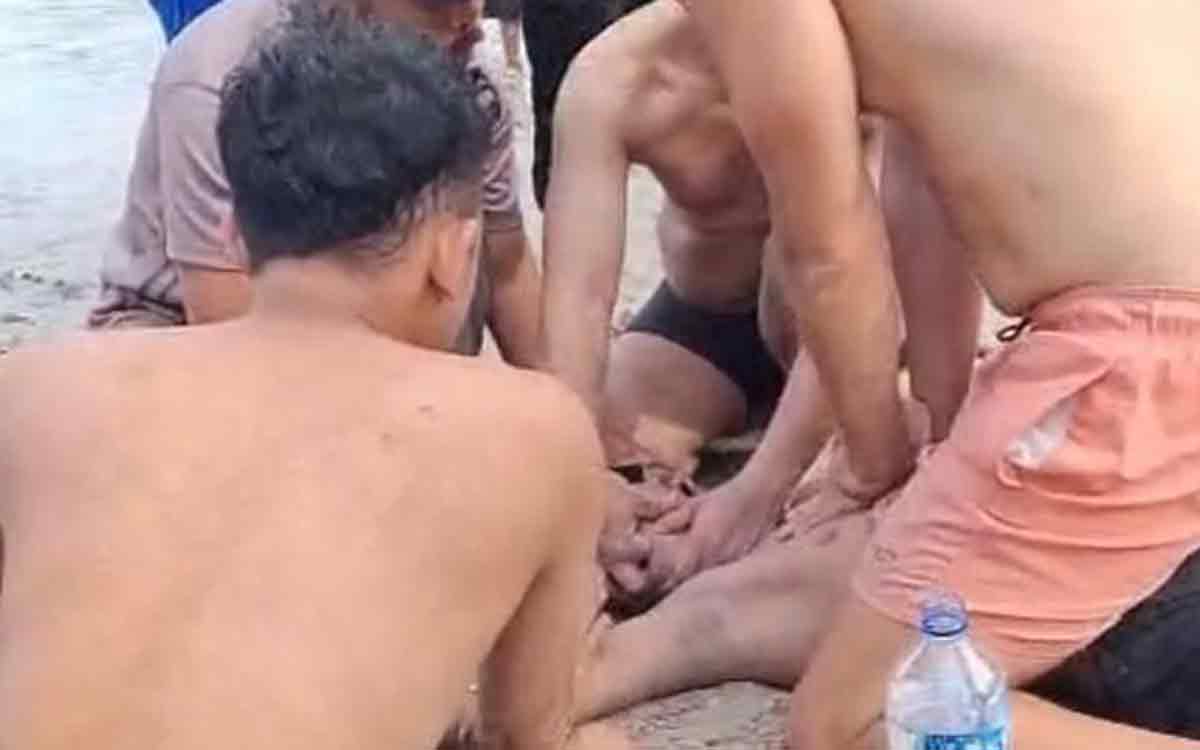 Insiden Maut di Karangasem, Remaja Tenggelam Saat Berenang di Pantai Insiden Maut di Karangasem, Remaja Tenggelam Saat Berenang di Pantai