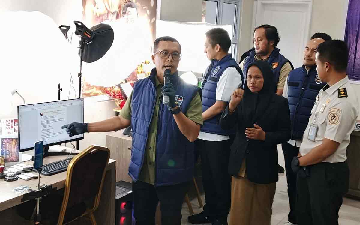 Penggerebekan Besar di Batam! 24 WNA Diamankan Polisi, Terkait Judol Online Live Facebook