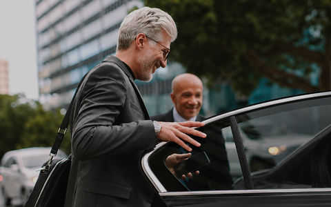 Car Service from BDL to Rhode Island