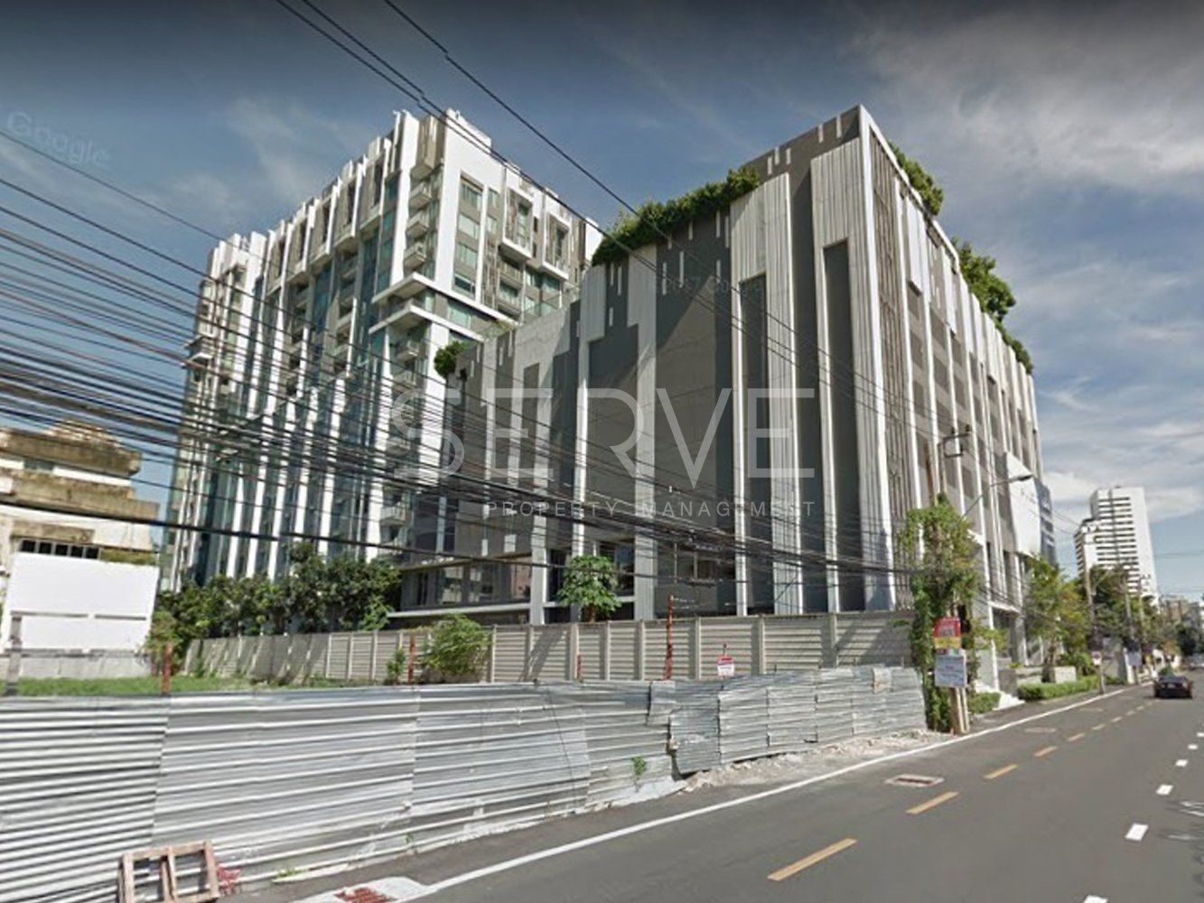 1 นอน ห้องกว้างอยู่สบาย บนทำเลดีๆ คอนโดสวยๆ มีรถรับส่ง BTS เอกมัย / ให้เช่าและขายคอนโด