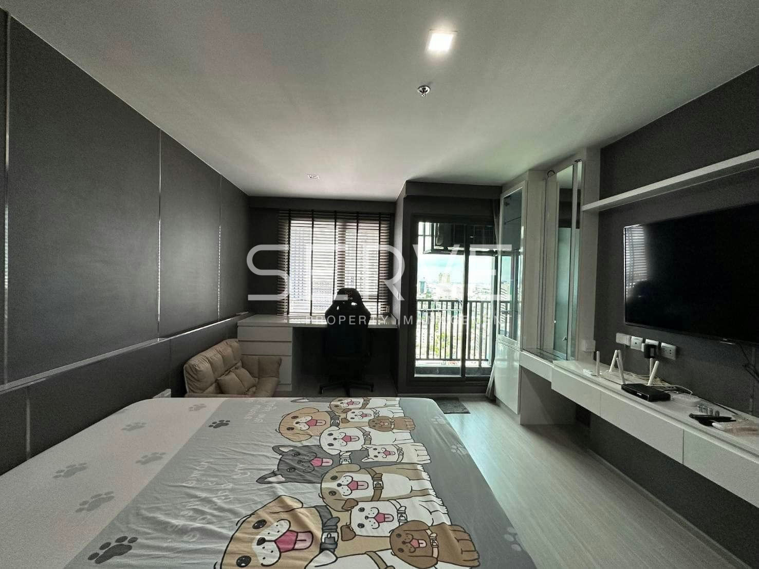 1 Bed Nice Room Good Location BTS  Ha Yaek Lat Phrao  &  MRT Phahon Yothin / Condo For Rent