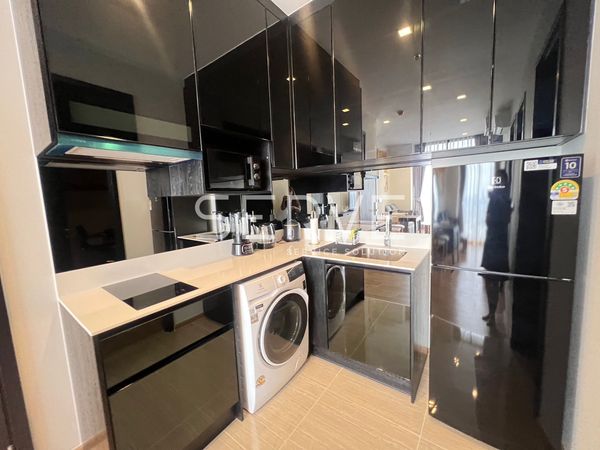 C250330003-4