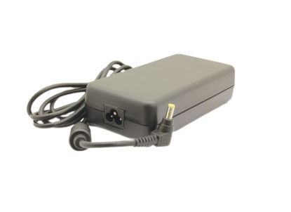 Fujitsu FUJ:CP483445-XX power adapter/inverter Universal Black