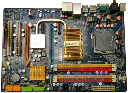 GIGABYTE nForce 750i SLI LGA 775 (Socket T) ATX