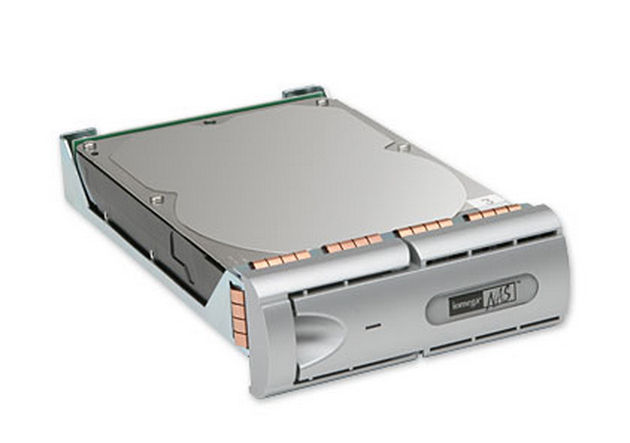 Iomega 160GB Hot-Swappable SATA internal hard drive 7200 RPM 8 MB Serial ATA