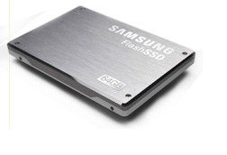 Samsung MCCOE64G5MPP-0VA00 internal solid state drive 64 GB 3.5" Serial ATA
