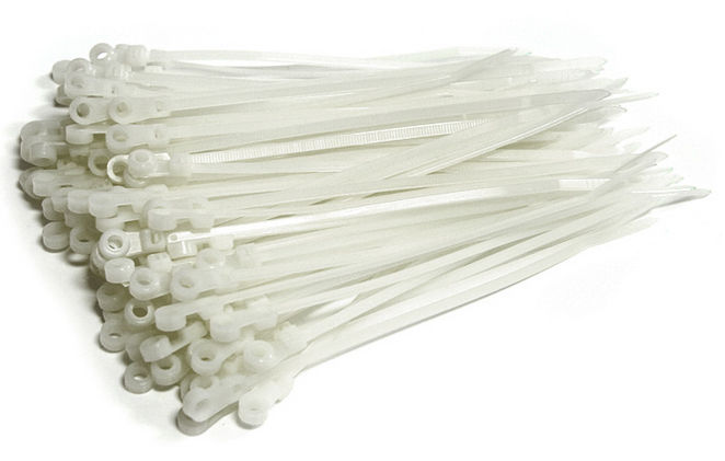 StarTech.com TCV155 cable tie Nylon White 100 pc(s)