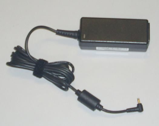 ASUS 90-XB02OAPW00100Q power adapter/inverter 40 W Black