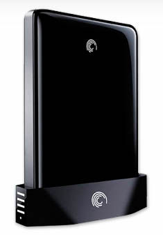 Seagate FreeAgent Pro STAD500200 external hard drive 500 GB 7200 RPM 2.5" Black