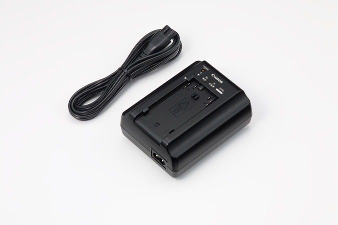 Canon CA-930 power adapter/inverter Black