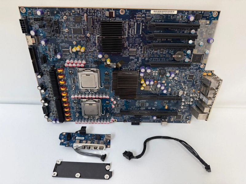 Apple Logic Board for Mac Pro First Generation (A1186)