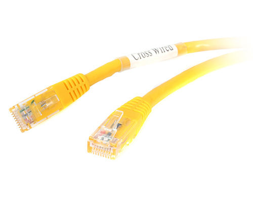 StarTech.com 25ft Yellow Cat 5e Crossover Cable networking cable 7.62 m