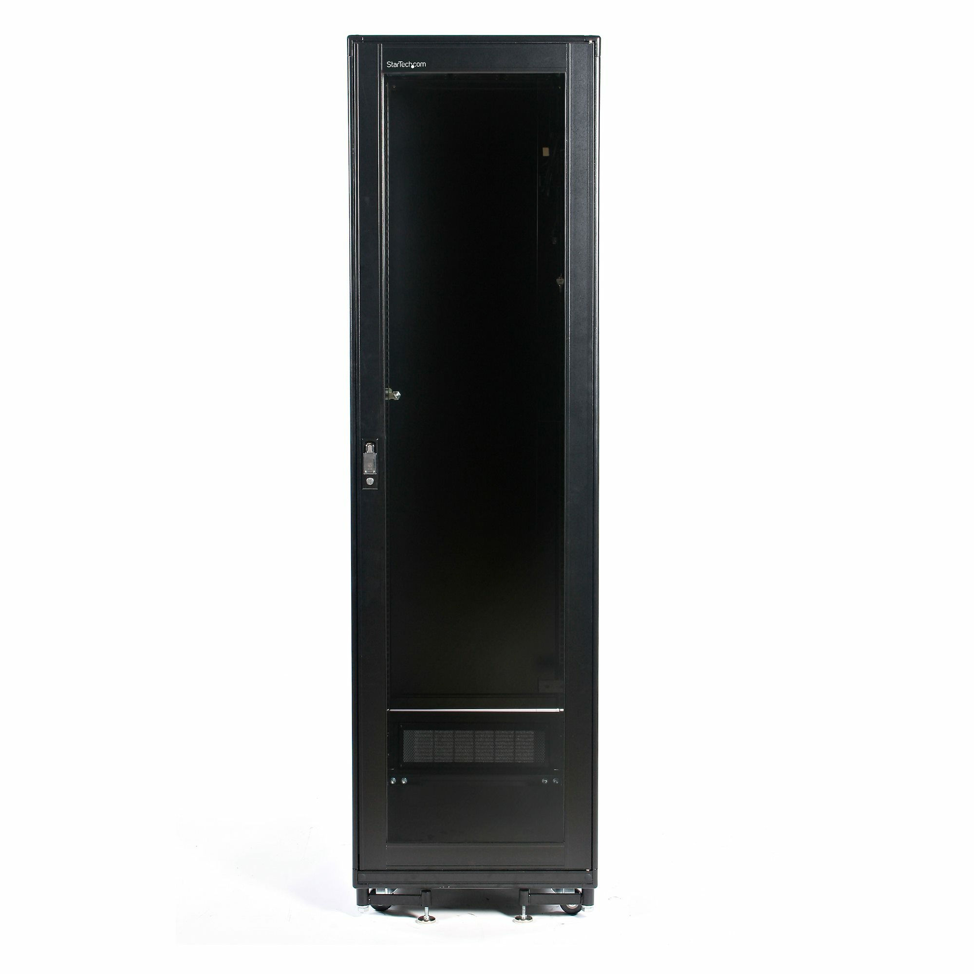 StarTech.com 41U Rack Enclosure Server Cabinet - 32.3 in. Deep - Built-in Fans