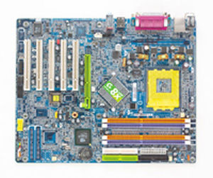 GIGABYTE GA-7N400L Socket A (462) ATX