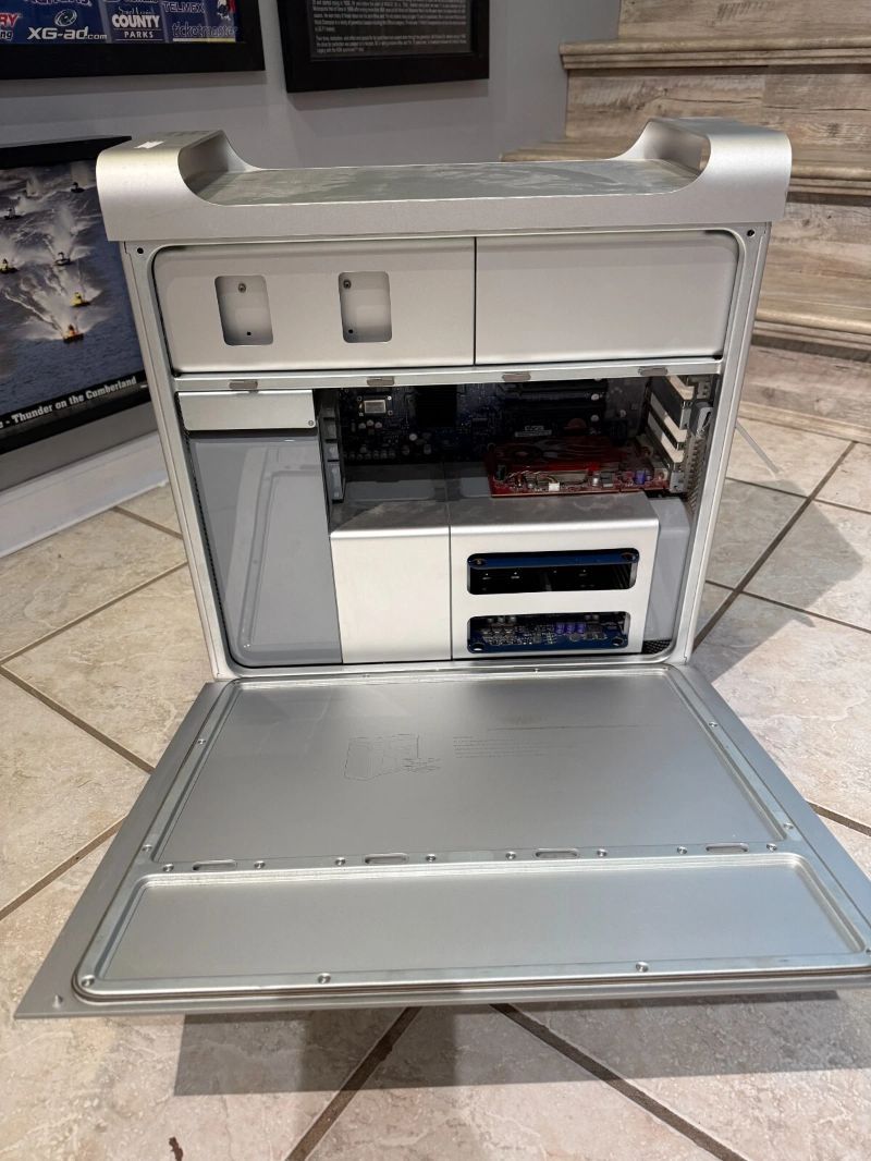 Apple Mac Pro A1186 Tower Workstation
