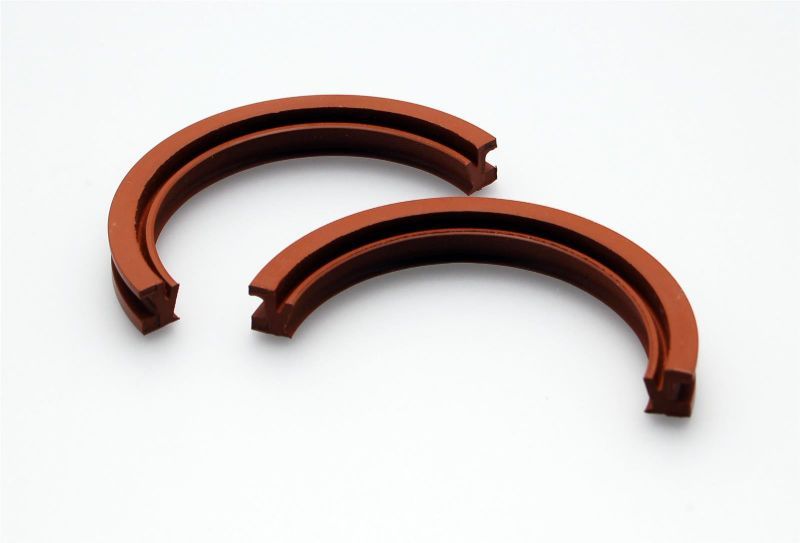 Cometic C5683 Rear Main Seal