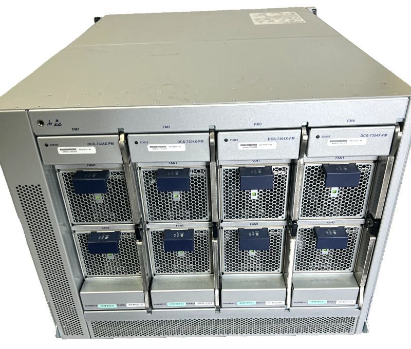 Arista 7304 Switch Chassis (DCS-7304-CH)