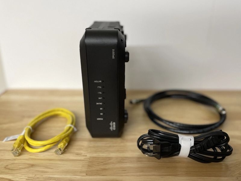 Cisco DPQ3212 DOCSIS 3.0 Telephony Cable Modem with Embedded Digital Voice Adapter