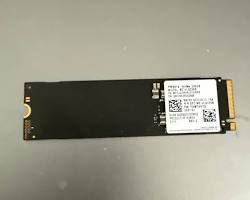 Samsung PM991a 256GB NVMe PCIe 3.0 x4 M.2 2280 SSD MZVLQ256HBJD-00BH1