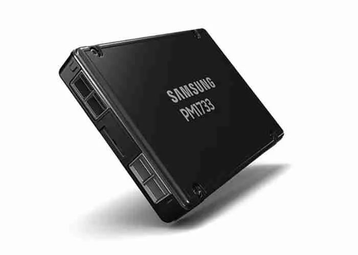 Samsung PM1733 3.84TB U.2 NVMe PCIe 4.0 x4 Enterprise SSD