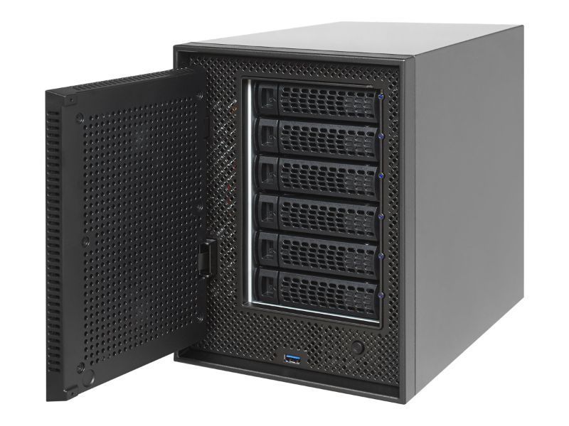 NETGEAR ReadyNAS 526X 6-Bay 36TB (6 x 6TB) Desktop Network Attached Storage (NAS)