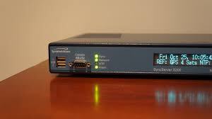 Symmetricom S200 SyncServer GPS Network Time Server SYMMETRICOM-S200