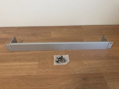 Ubiquiti UACC-Rack-Panel-Brush-1U 1U Rack Mount OCD Brush Panel