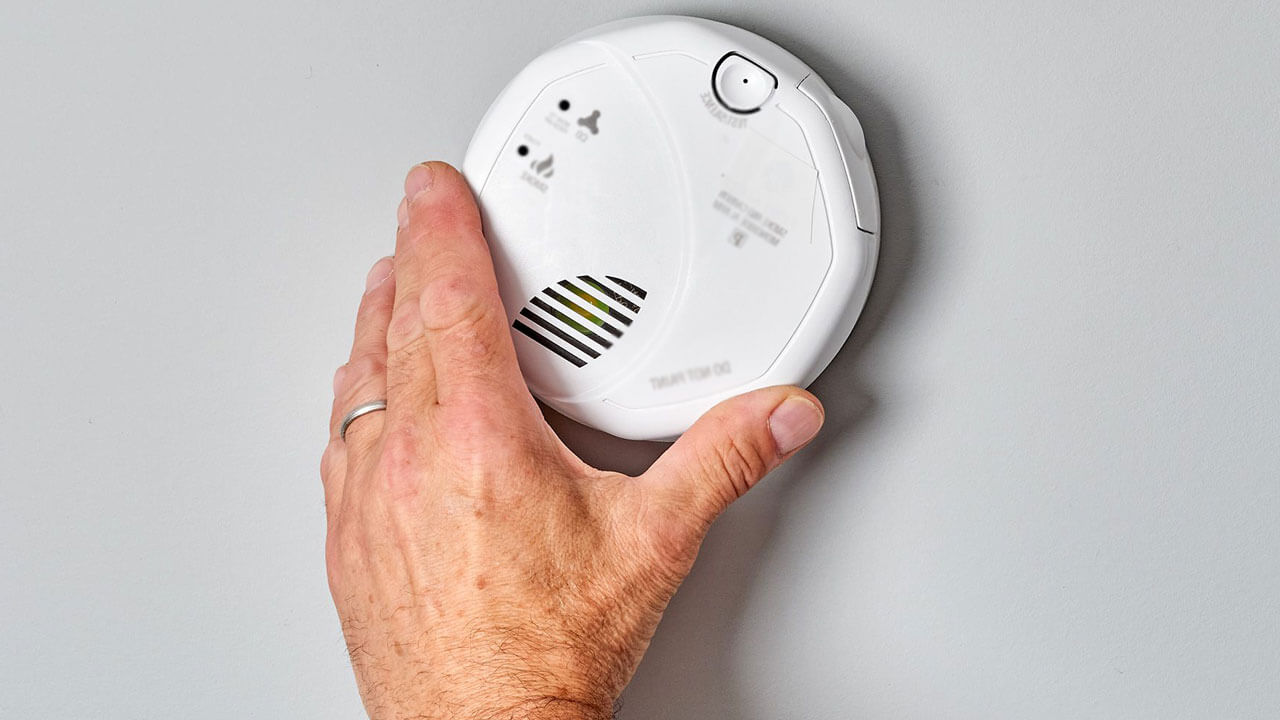 Checking The Smoke Alarm Checking The Smoke Alarm