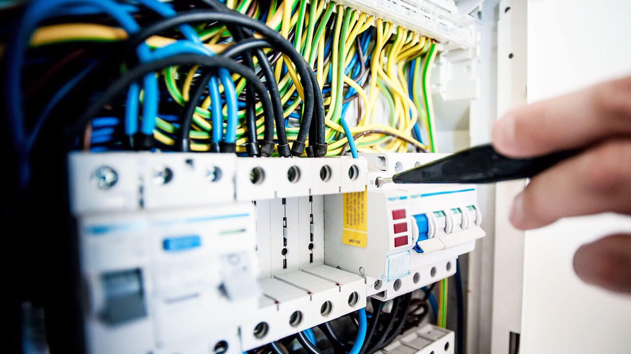 What Does An Electrical Safety Switch Do? Rise Up Electrical