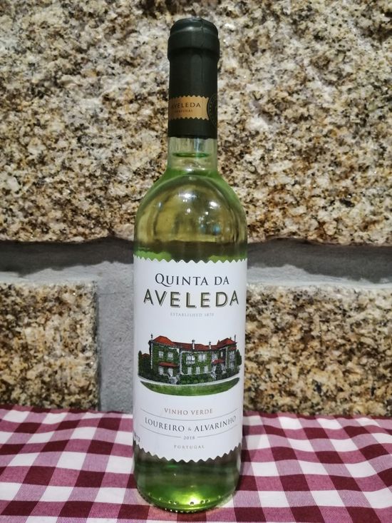Restaurante Serra da Estrela - Servido Menu (Takeaway, Delivery) - Green White Wine - Quinta Aveleda 375 cl