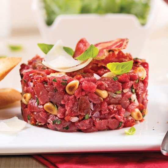 L'écurie - Servido Menu (Takeaway, Delivery) - Beef tartare Italian style with toast