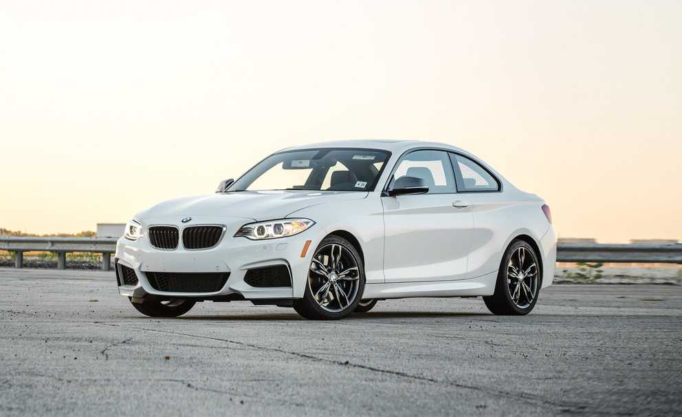 Featured Image of 2017 BMW M240i