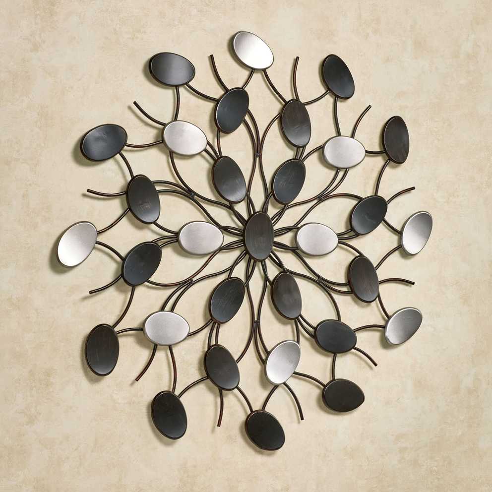 Radiant Petals Abstract Metal Wall Art In Most Popular Abstract Outdoor Wall Art (Gallery 8 of 20)