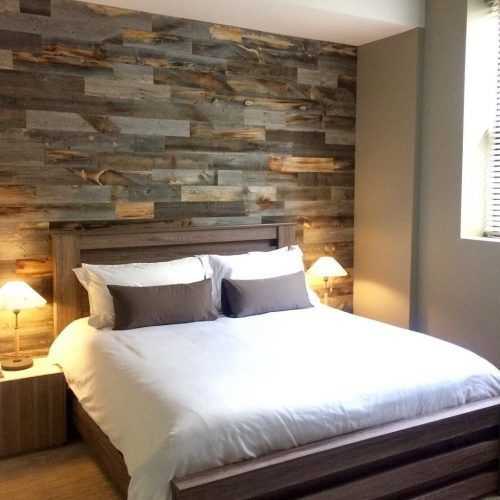 Wall Accents With Pallets (Photo 15 of 15)
