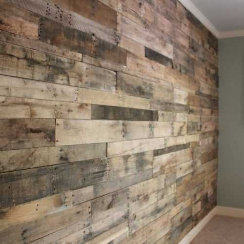 Wall Accents With Pallets (Photo 2 of 15)