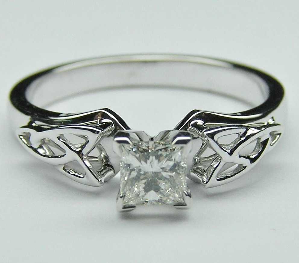 Featured Photo of Pagan Engagement Rings