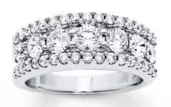 2 Carat Diamond Anniversary Rings