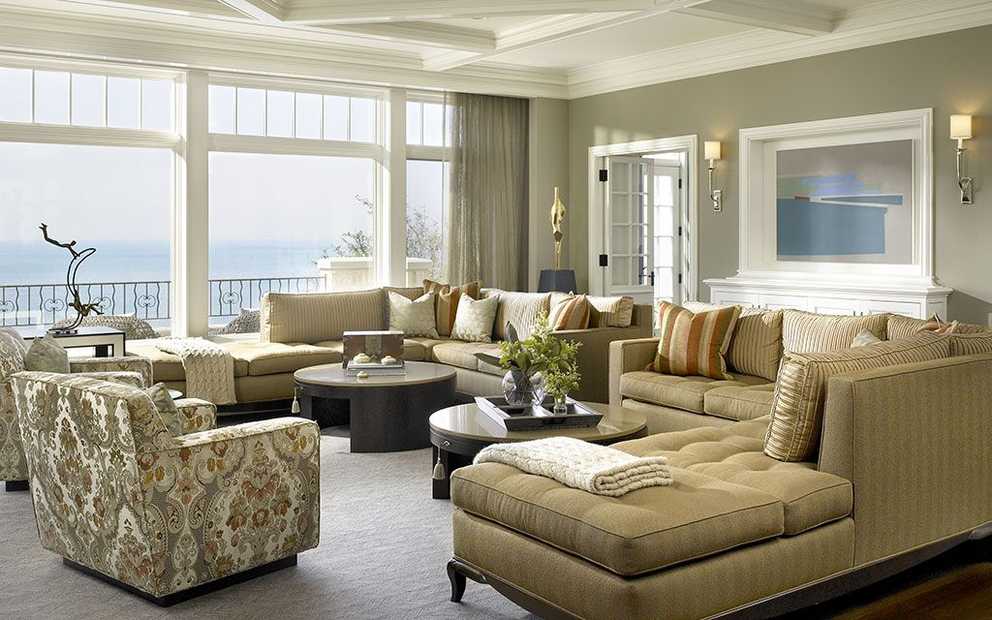 Featured Image of European Living Room Mediterranean Style