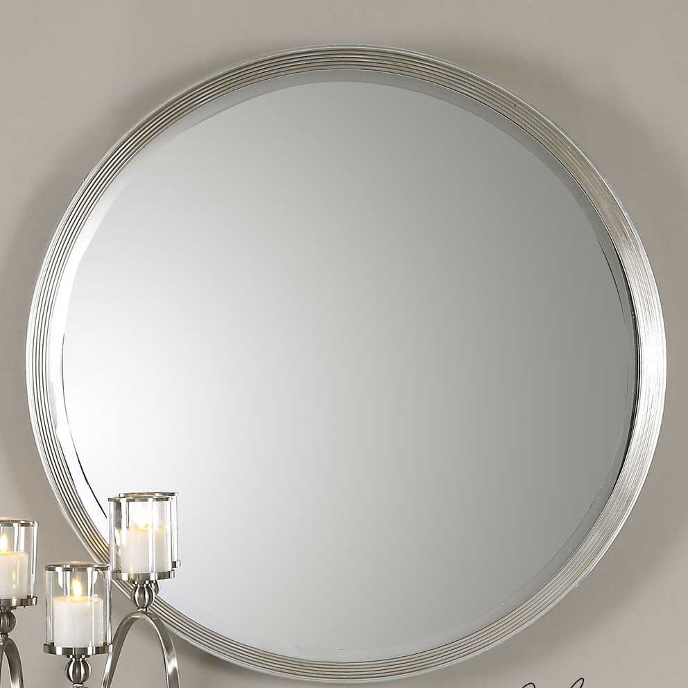 Featured Image of Round Silver Mirror