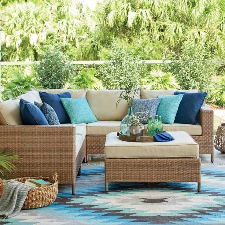 Featured Image of Blue And Brown Wicker Outdoor Patio Sets