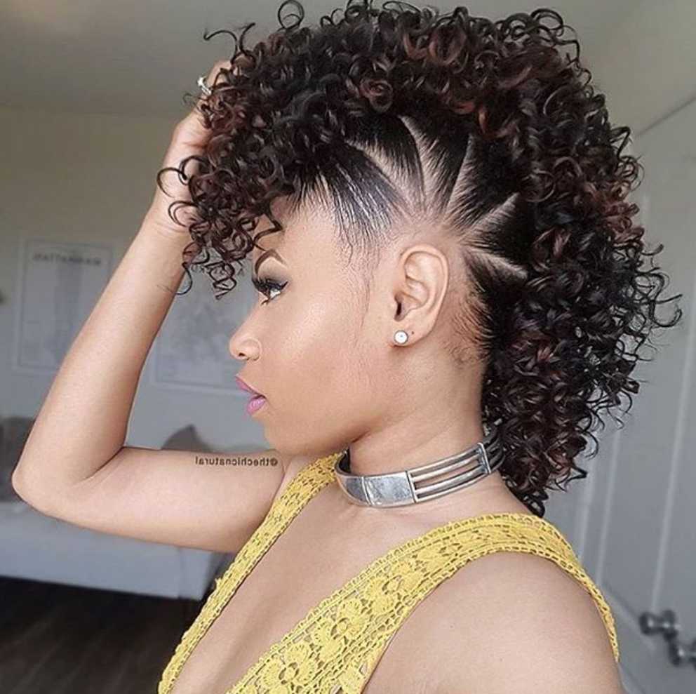 Most Popular Retro Curls Mohawk Hairstyles With Super Cute Fauxhawk @thechicnatural – Black Hair Information (Gallery 10 of 20)