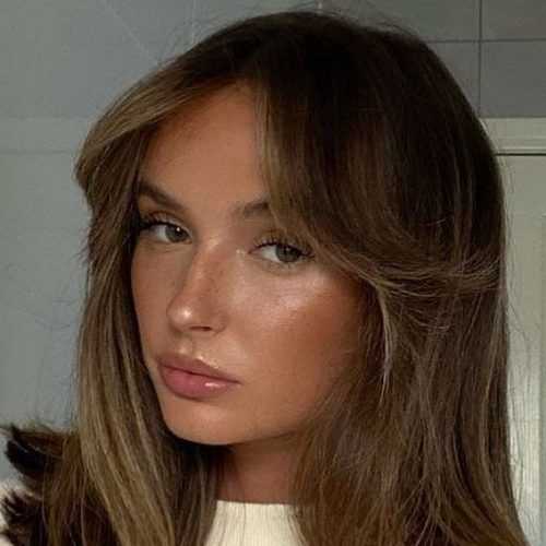 Straight Mid-Length Chestnut Hairstyles With Long Bangs (Photo 16 of 20)