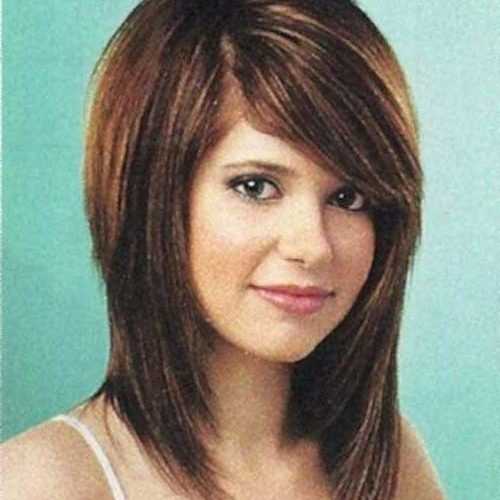 Long Bob Hairstyles With Side Swept Bangs (Photo 13 of 15)