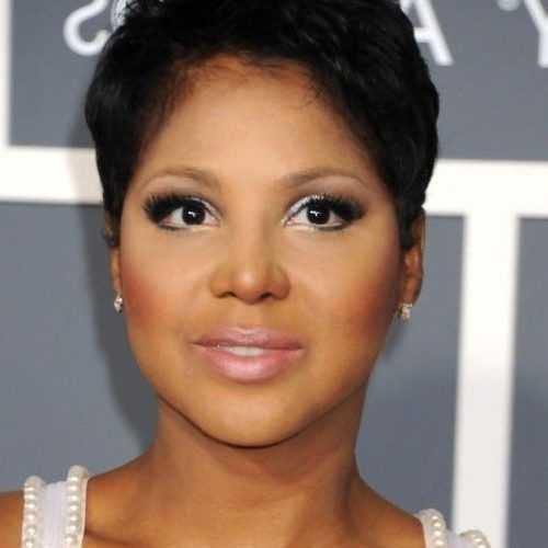 Short Haircuts For African American Women With Round Faces (Photo 4 of 20)